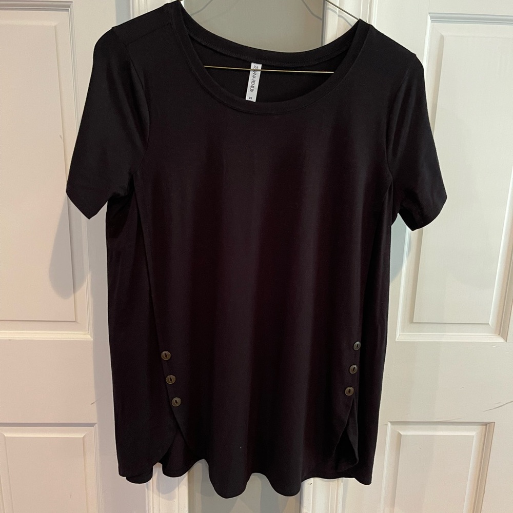 Black Flowy Top - Zenana Premium